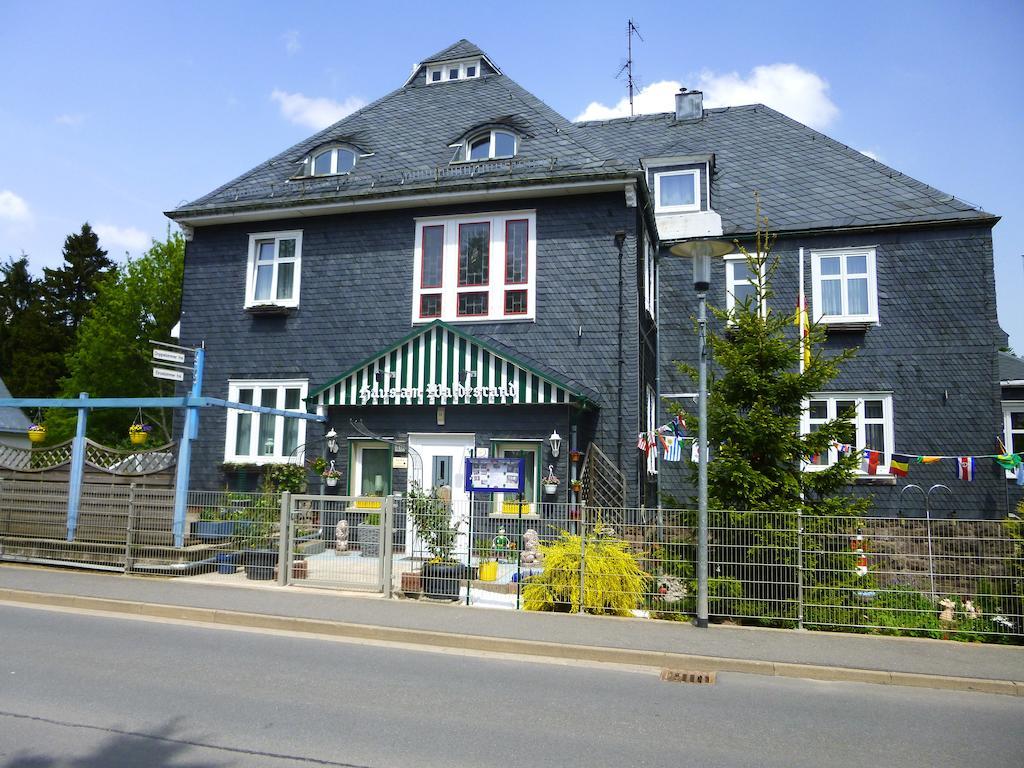 Pension Haus Am Waldesrand Oberhof  Exteriör bild