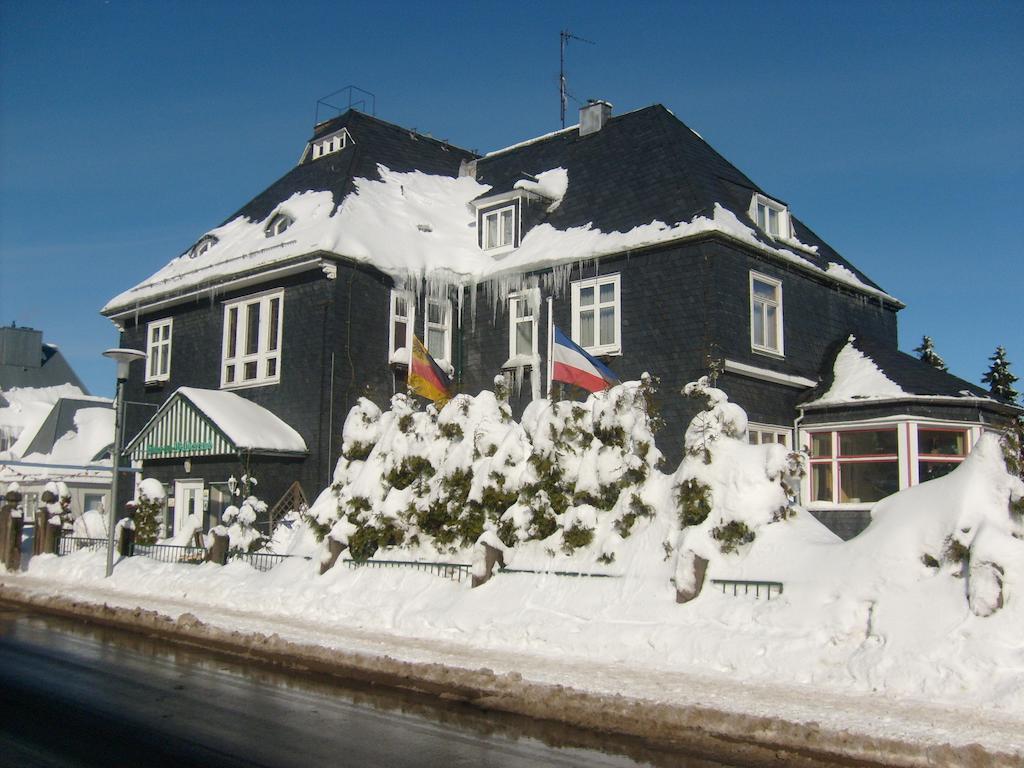 Pension Haus Am Waldesrand Oberhof  Exteriör bild